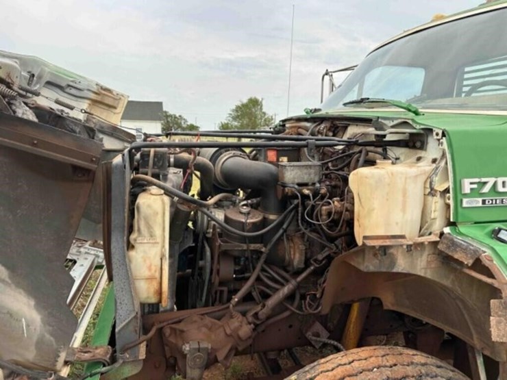 1988-ford-f700-image-22