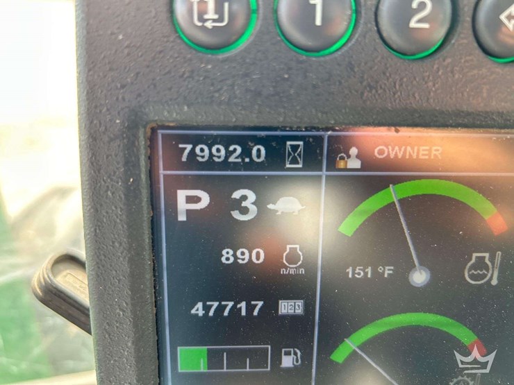 2021-deere-843l-image-6