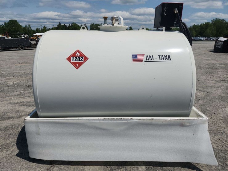 am-tank-fuel-tank-with-pump/nozzle-(1050-gallon/4000-litre)-image-3