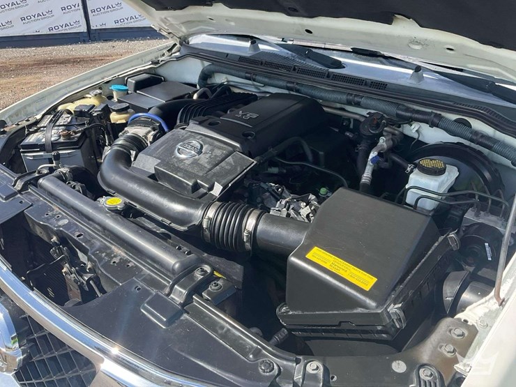 2008-nissan-pathfinder-image-13