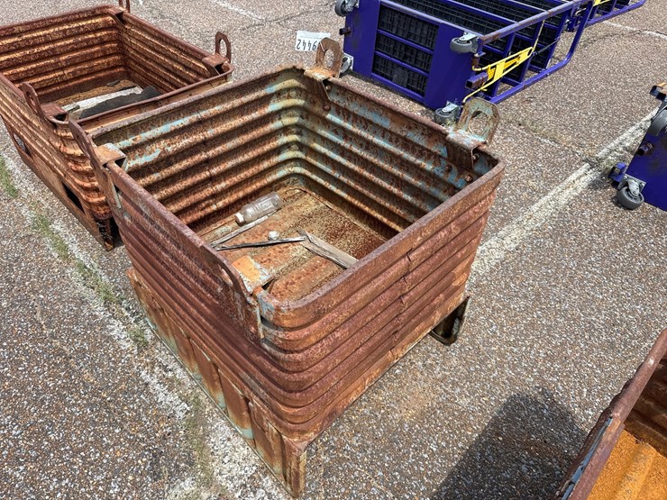 #9442-•-metal-storage-bin-image-4