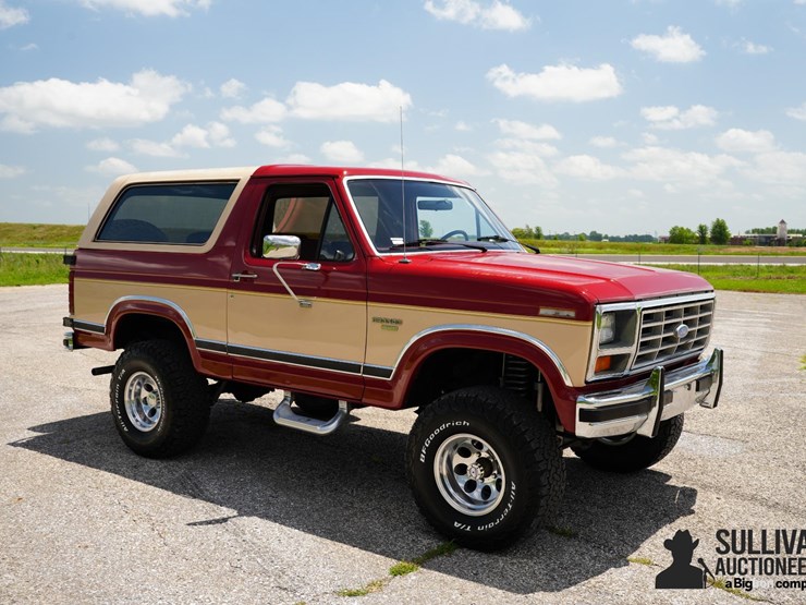 1986-ford-bronco-image-3