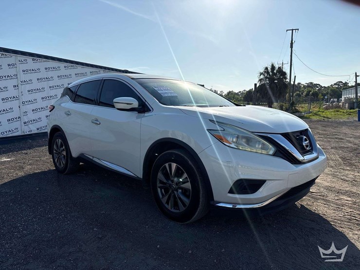2016-nissan-murano-image-2