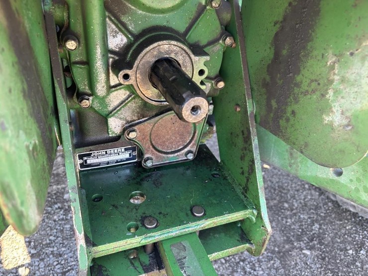 john-deere-1070-image-10