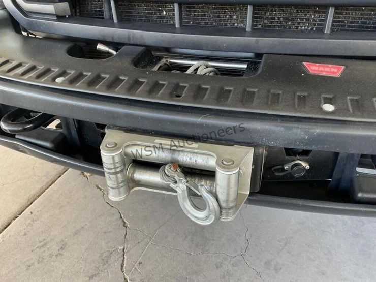 2014-ford-f550-image-10