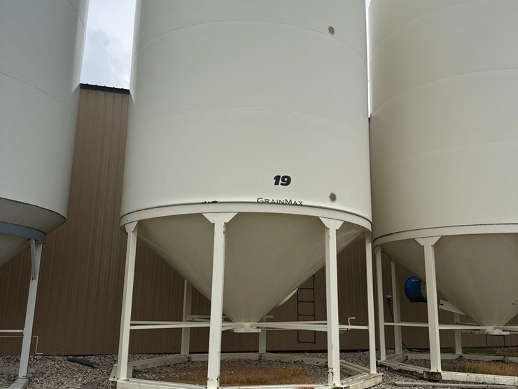 meridian-hopper-bin-image-9