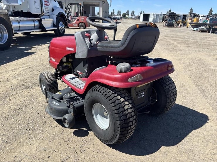1998-craftsman-lt2000-image-4