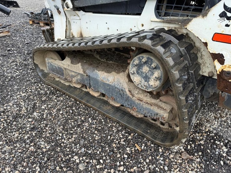 2015-bobcat-t650-image-17