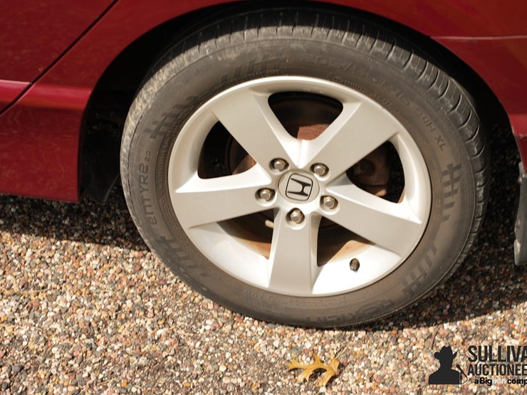 run-#35---2007-honda-civic-sedan-image-17