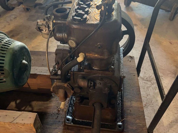 two-cylinder-engine-image-4