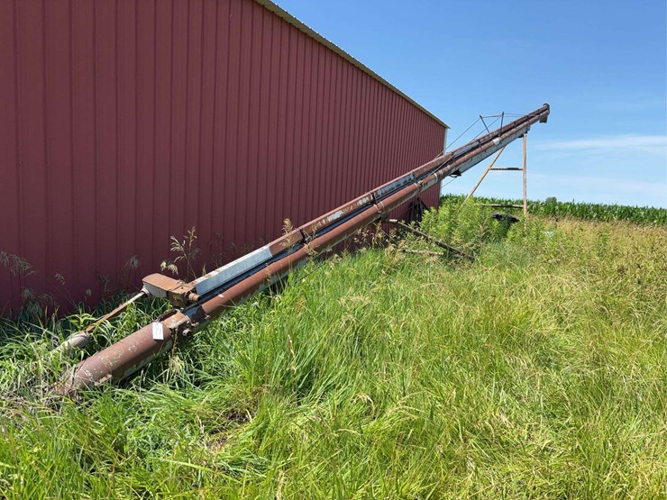portable-8"x60'-grain-auger-with-support-frame-image-1