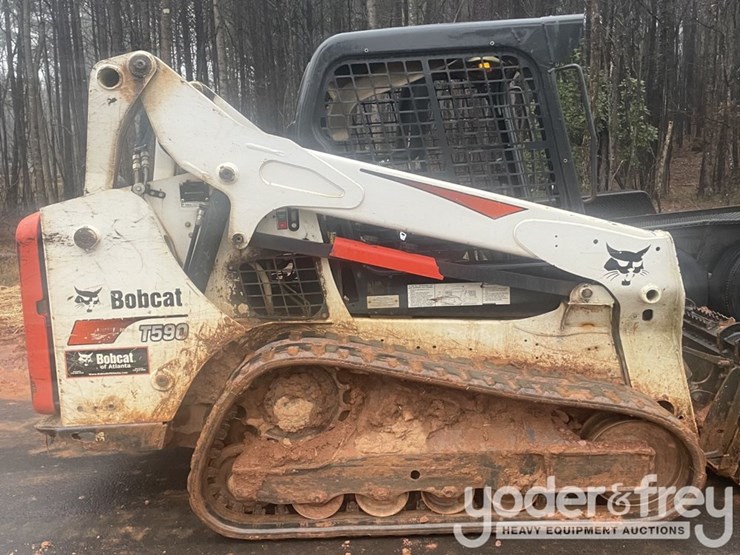 2019-bobcat-t590-image-1