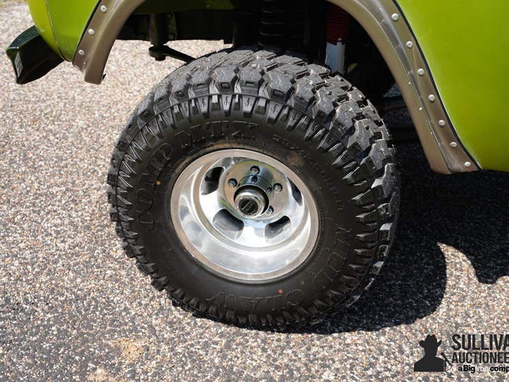 1967-ford-bronco-image-13