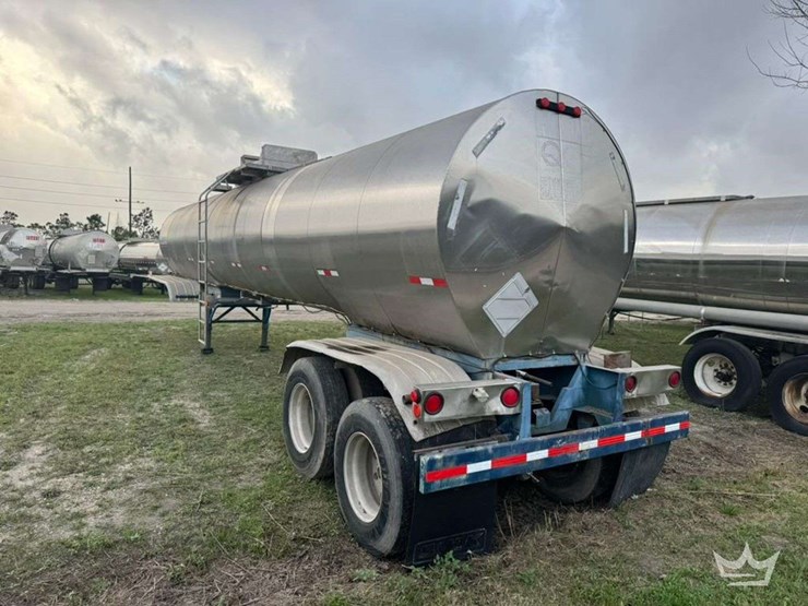 1980-butler-tanker-image-6