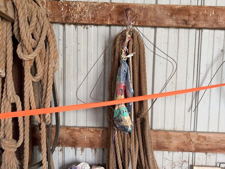 assorted-farm-and-shop-equipment-lot-image-9