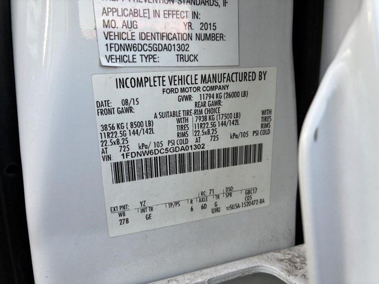 2016-ford-f650-xlt-image-26