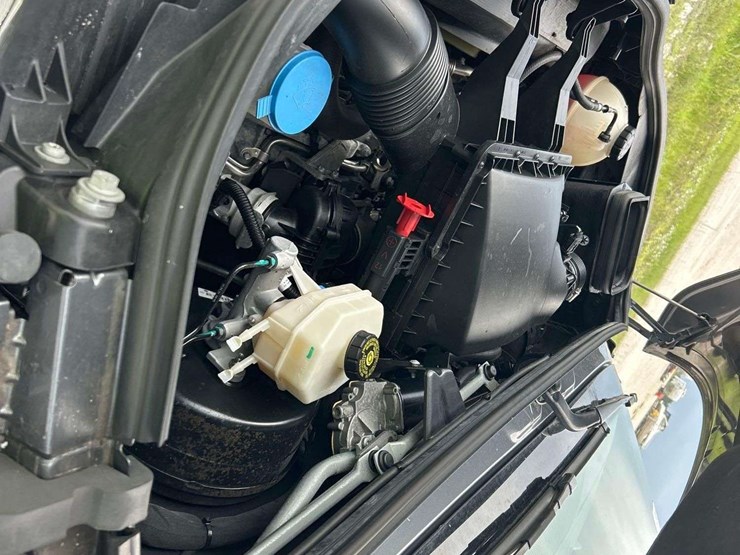 2021-mercedes-benz-sprinter-4500-image-7