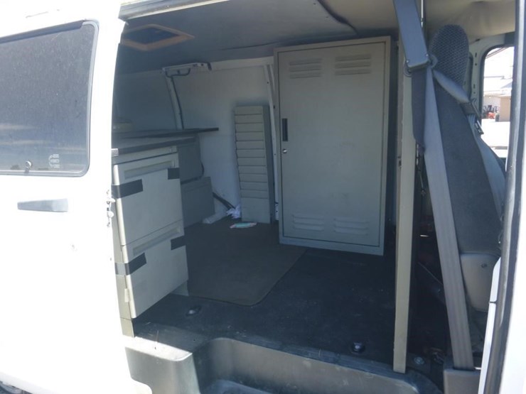 2003-dodge-ram-van-image-7