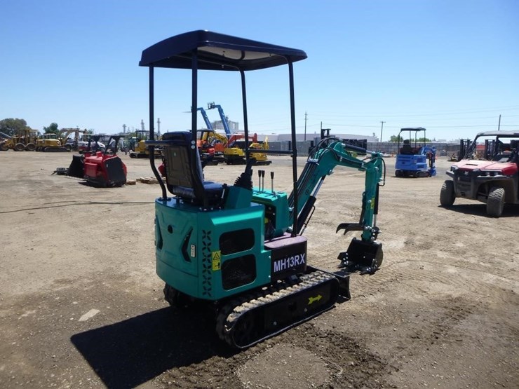 2026-cfg-mh13r-hydraulic-excavator-image-3