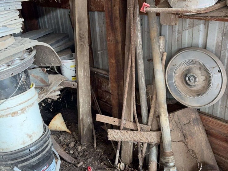 assorted-automotive-parts-and-shop-supplies-lot-image-3