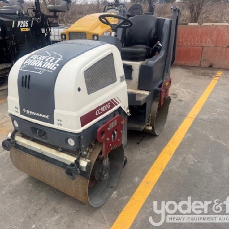 2022 DYNAPAC CC900G