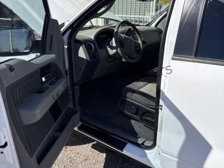 2008-ford-f150-image-25