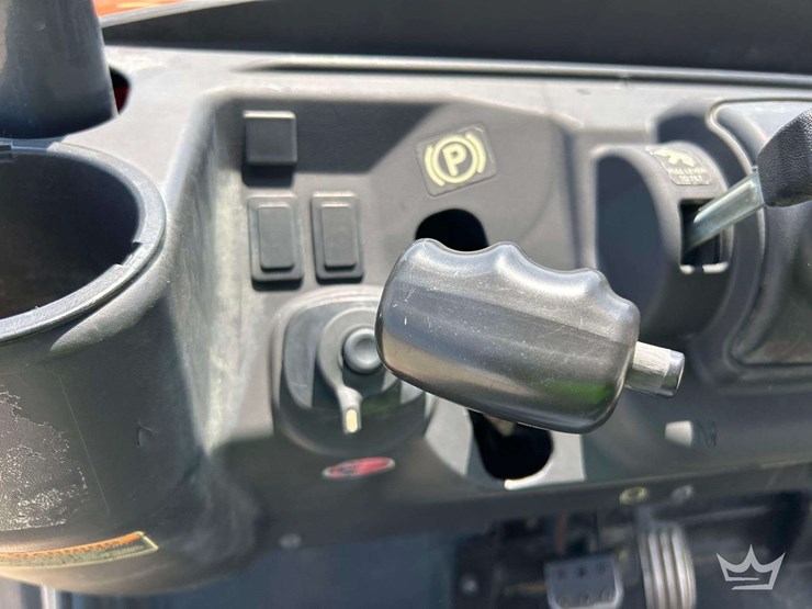 2017-kubota-rtv-x900-image-12