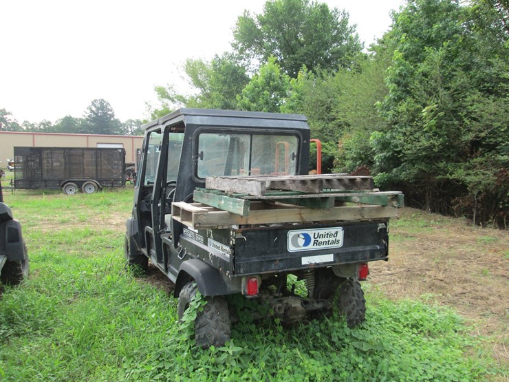 club-car-carryall-1700-image-4