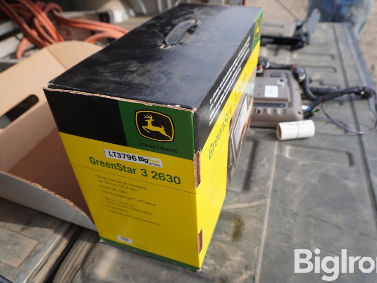 2013-john-deere-2630-image-16