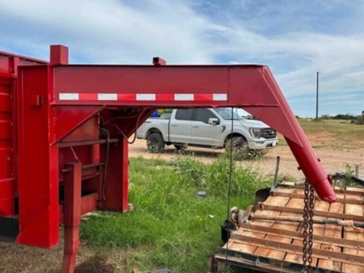 16'-gooseneck-dump-trailer-image-11