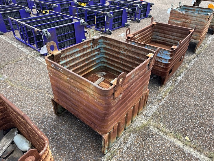 #9442-•-metal-storage-bin-image-1