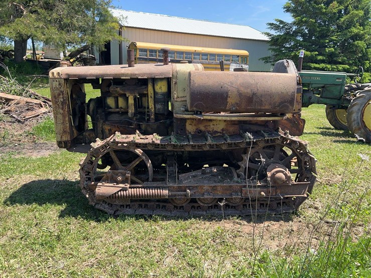 caterpillar-twenty-image-6