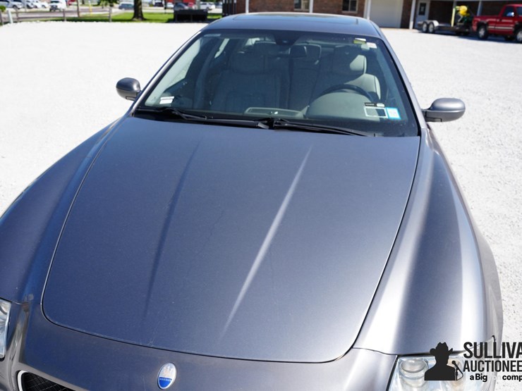 run-#43---2005-maserati-quattroporta-sedan-image-11