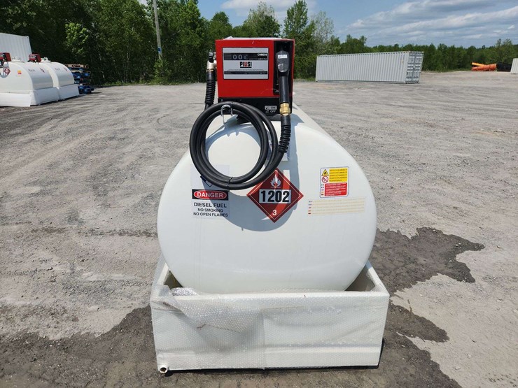 am-tank-fuel-tank-with-pump/nozzle-(490-gallon/1800-litre)-image-4