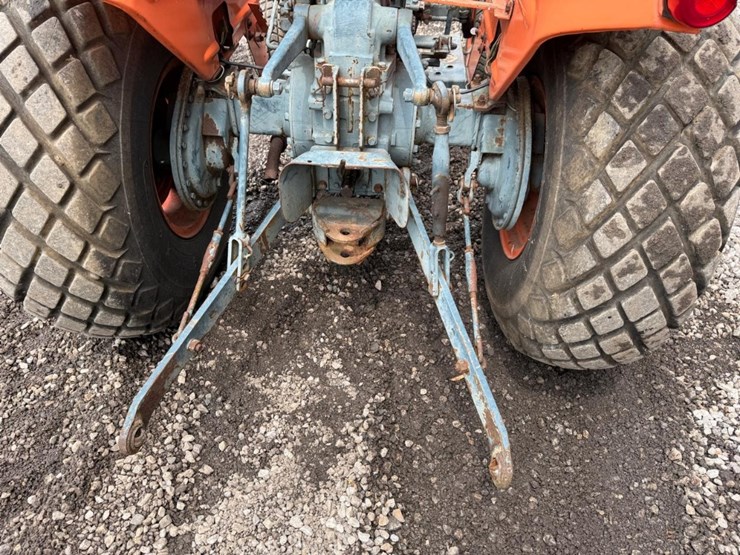 kubota-l235-image-11
