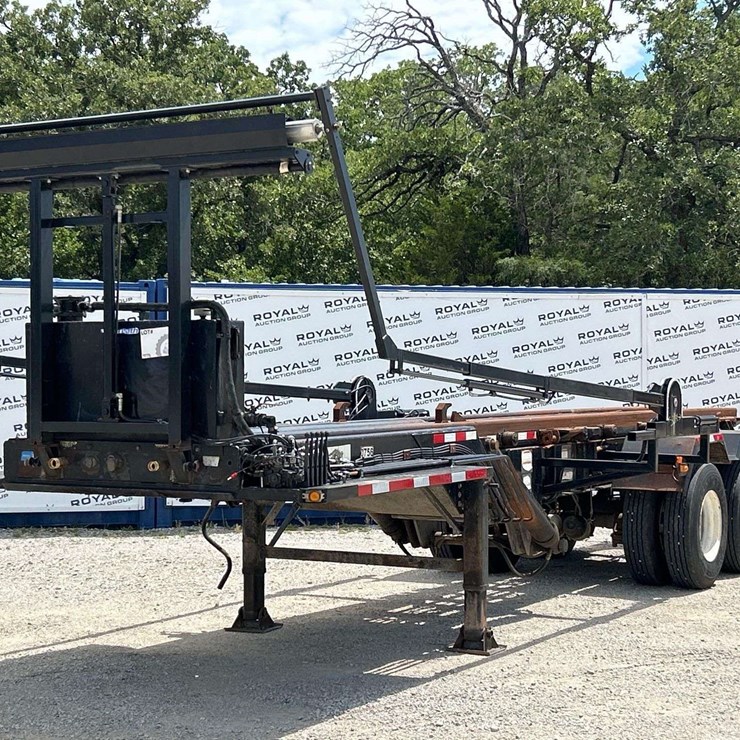 2012 32ft. Galbreath A5-OR-250 T/A Roll-Off Trailer Hoist