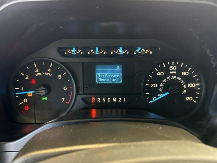 2016-ford-f150-image-18