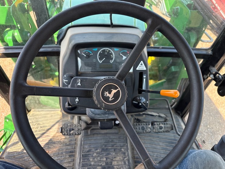 2013-john-deere-5065e-image-27