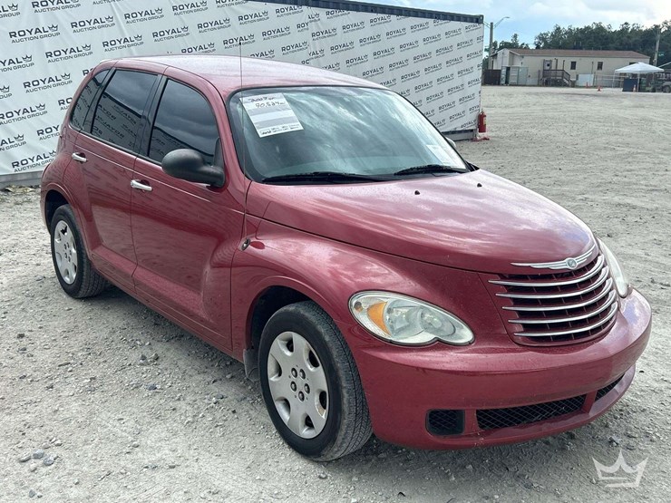 2007-chrysler-pt-cruiser-image-2