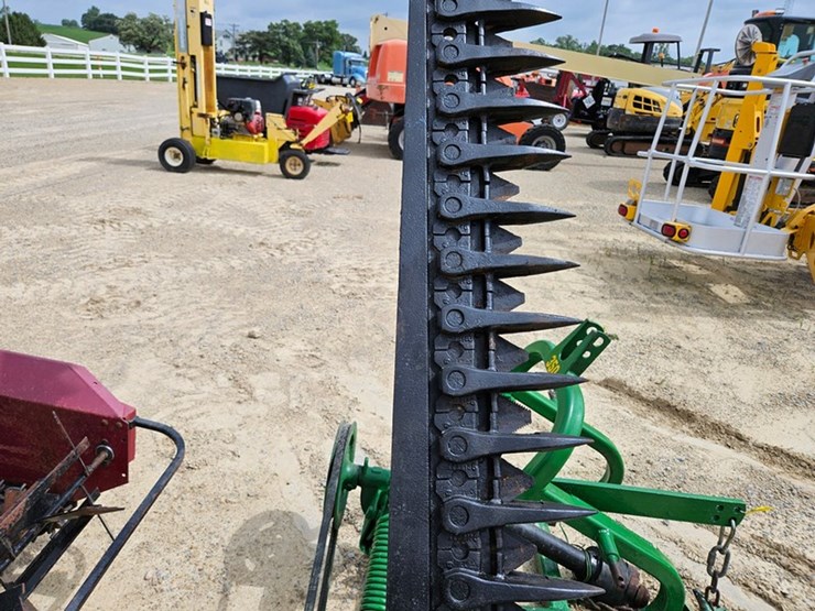john-deere-350-image-14