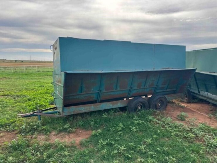 16'-oklahoma-pride-portable-feeder-image-6