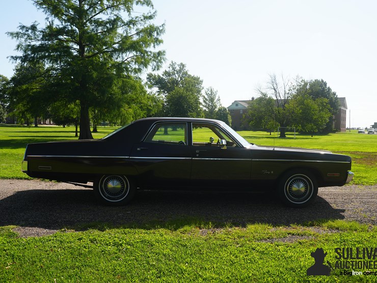 run-#68---1973-plymouth-fury-iii-image-4