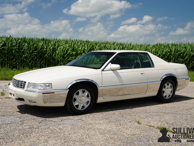 run-#227---2000-cadillac-el-dorado-image-1
