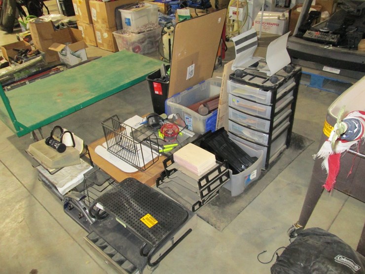 #45052-•-lot-of-office-supplies-inv#45052-image-1