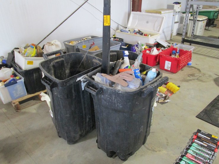 #45018-•-lot-of-(3)-waste-baskets-w/contents-inv#45018-image-2