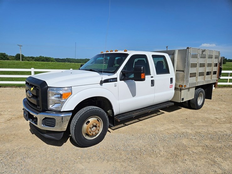 2011-ford-f350-image-1