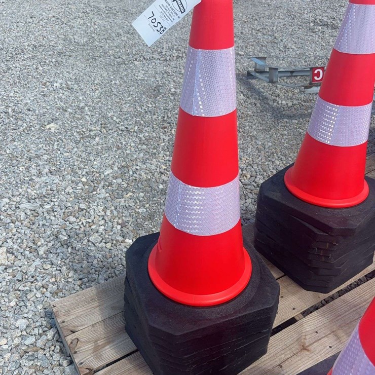 Traffic Safety Cones with Weighted Bases