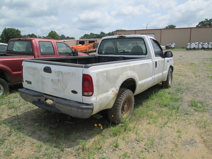 2004-ford-f250-image-3