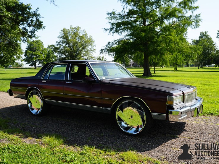 run-#30---1988-chevrolet-caprice-sedan-image-3