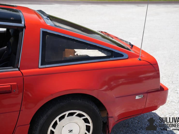 1987-nissan-300-image-17